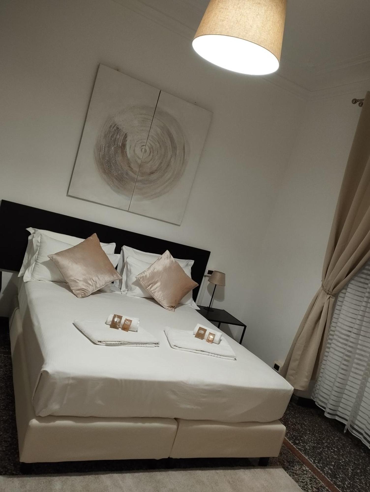 Brignole Rooms Генуя Экстерьер фото