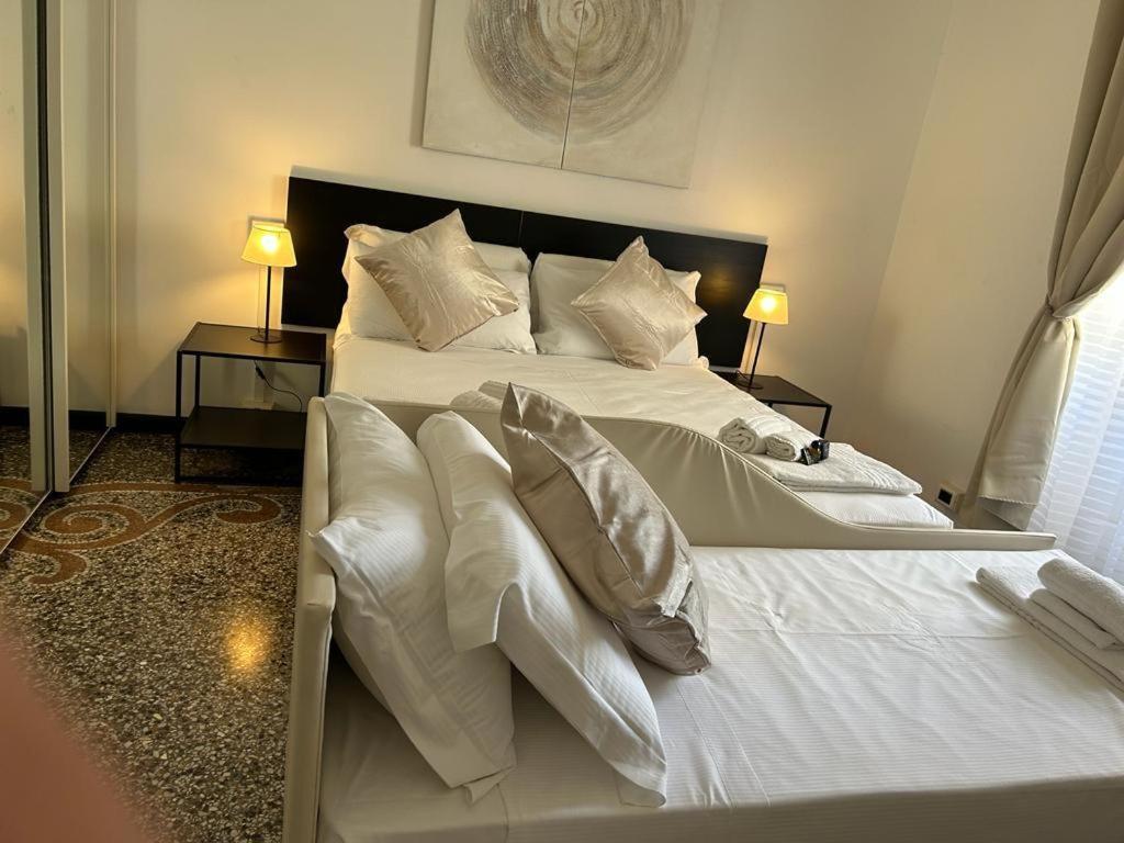 Brignole Rooms Генуя Экстерьер фото