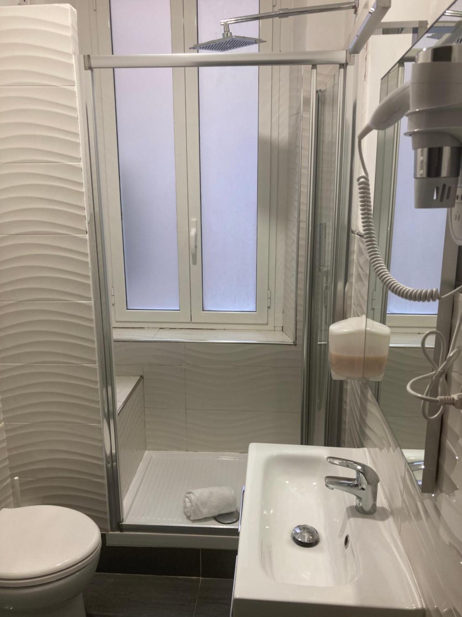 Brignole Rooms Генуя Экстерьер фото