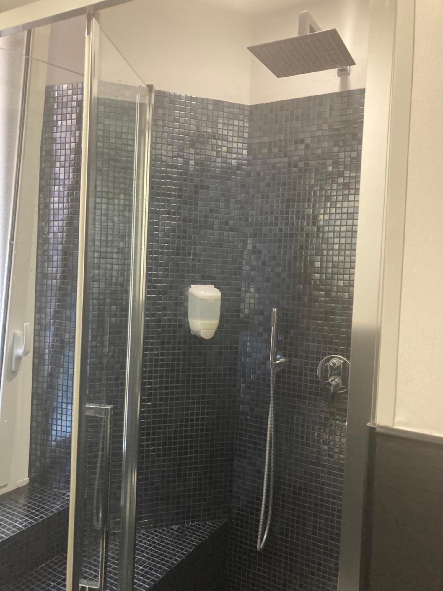 Brignole Rooms Генуя Экстерьер фото